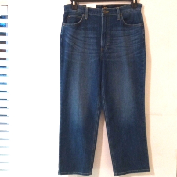 LEE WOMEN'S FREMONT HIGH RISE CROPPED STRAIGHT DENIM JEANS SIZE 31 LARGE NWT - Picture 5 of 10